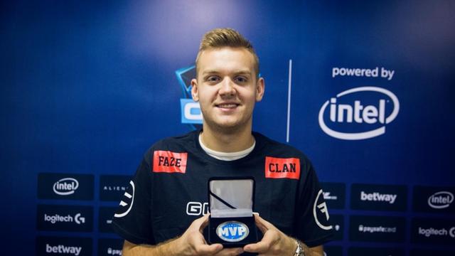 LauNX 加入 FUT Esports 取代 misutaaa